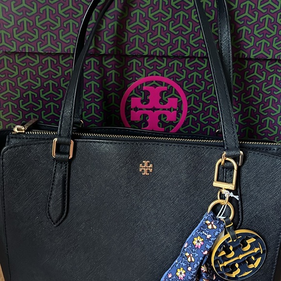 Tory Burch Navy Saffiano Leather Robinson Tote & silk floral bag charm. - Picture 3 of 15